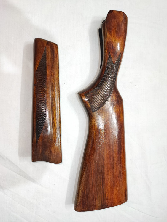 قنداق کاملا نو میباشد